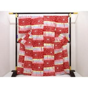 【新品】女ゆかた　絞り加工　Ｆサイズ