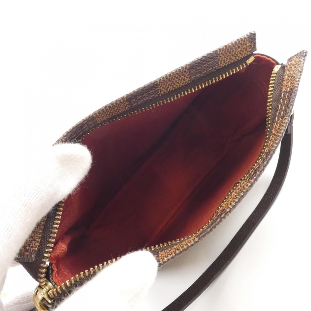 LOUIS VUITTON Damier Truth Makeup N51982 Accessory Pouch