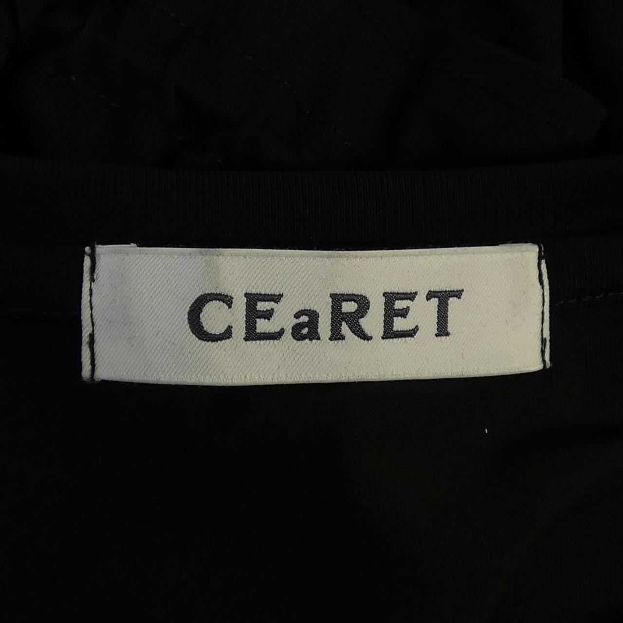 CEaRET トップス