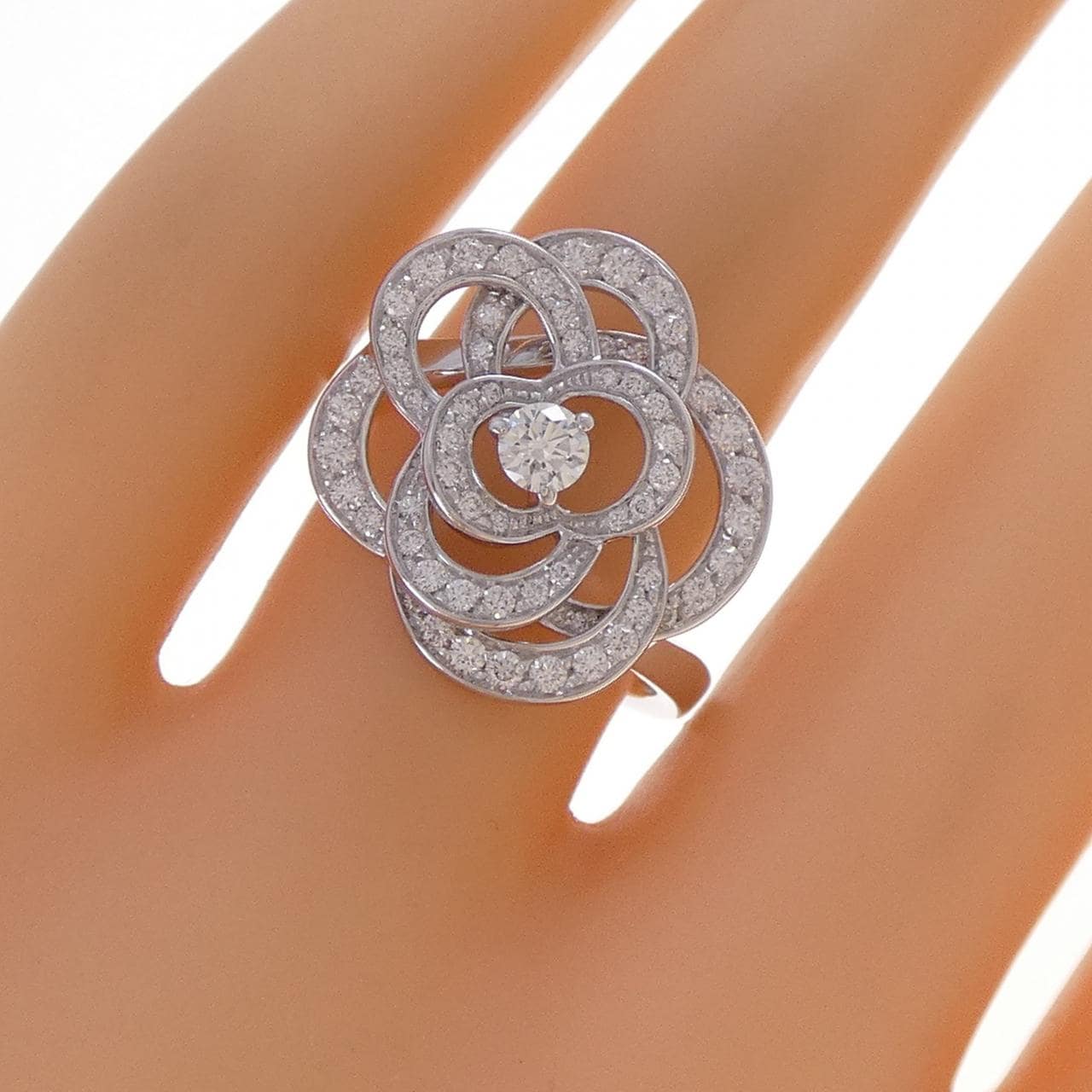 シャネル カメリア ミディアム リング