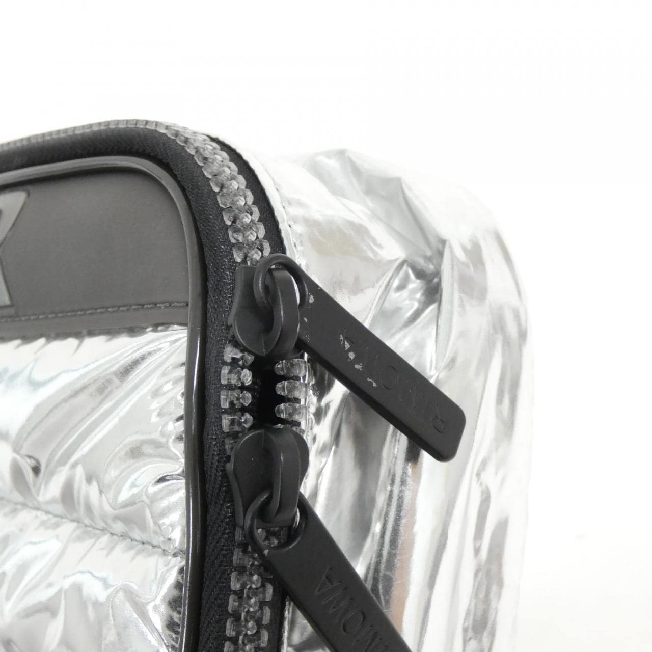 リモワ REFLECTION キャビン 35L 92590053 キャリーバッグ