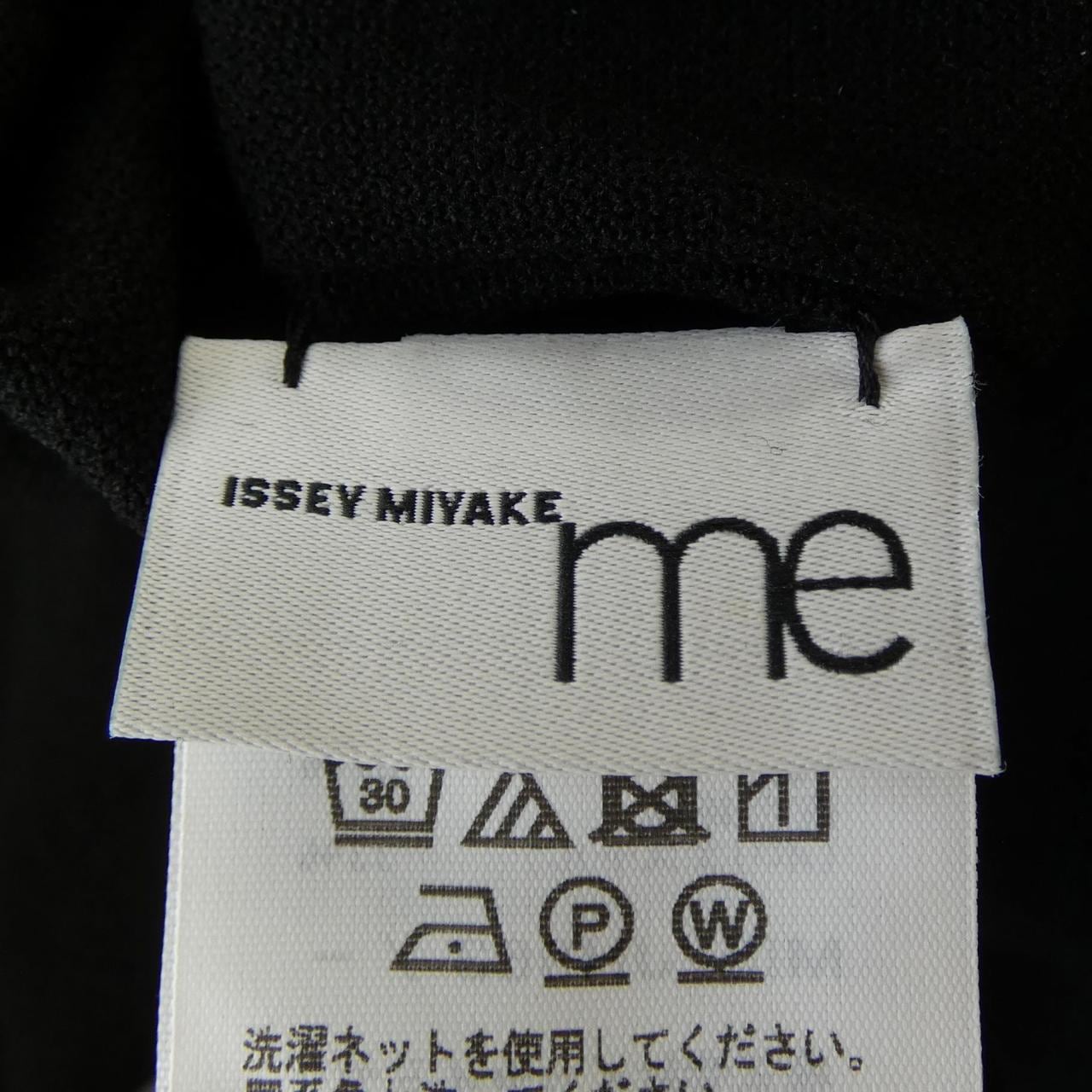 ミーイッセイミヤケ me ISSEY MIYAKE MI62-JH963-15 ワンピース