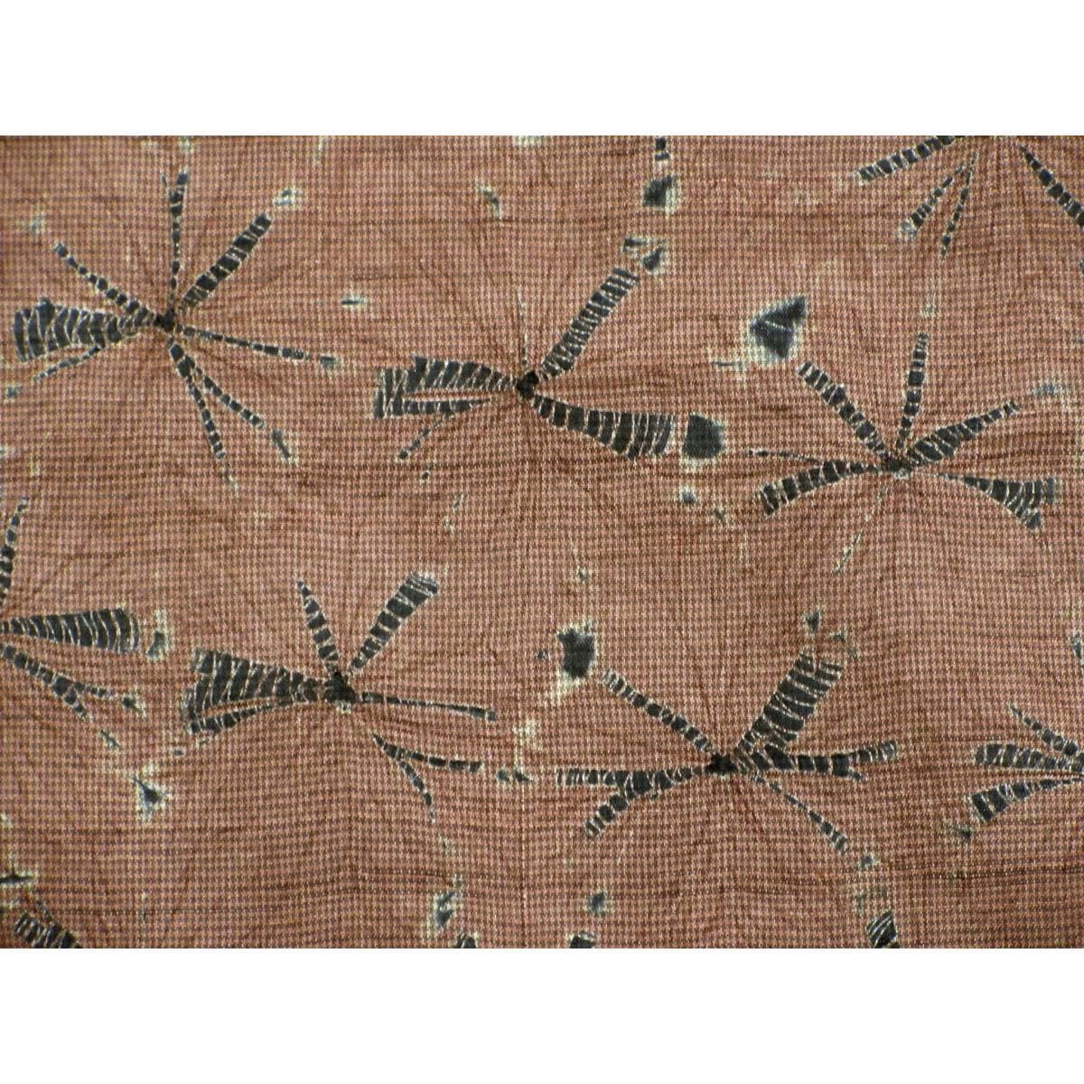 【未使用品】紬　六條ゆきやま紬　手ぐも絞り染　身幅２Ｌ寸【大嶋謙松】