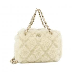 シャネル AP4898 チェーンクラッチ