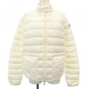 モンクレール MONCLER ダウンジャケット