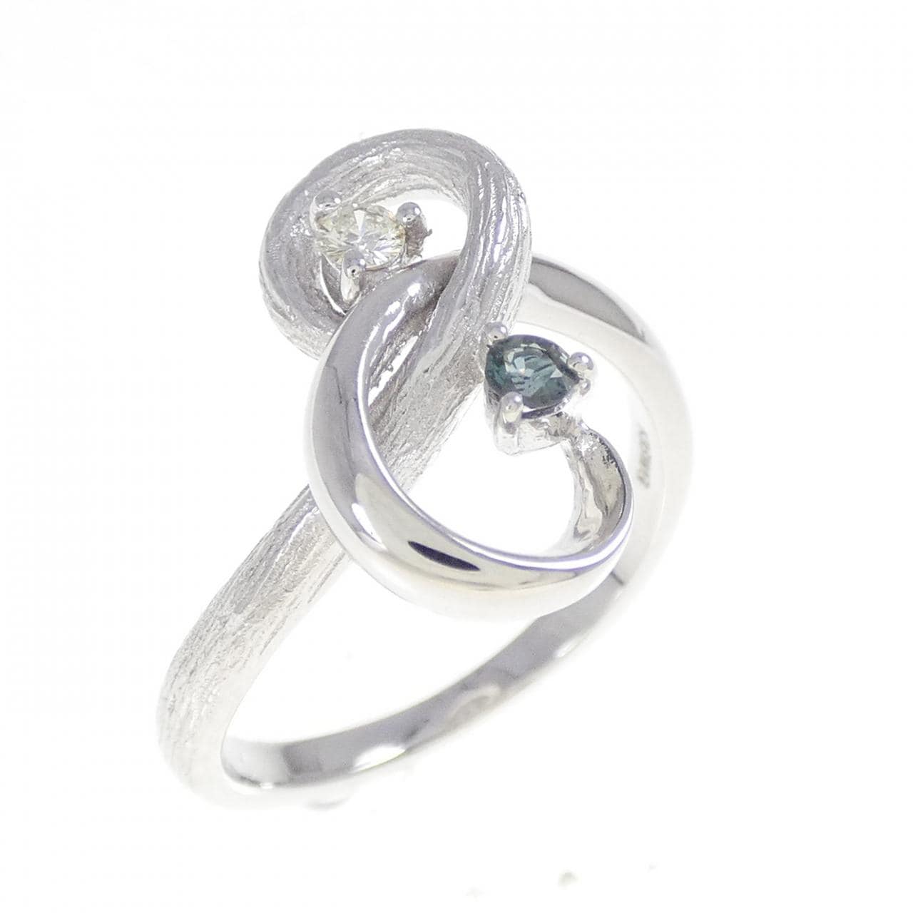 K18WG アレキサンドライト リング 0.06CT
