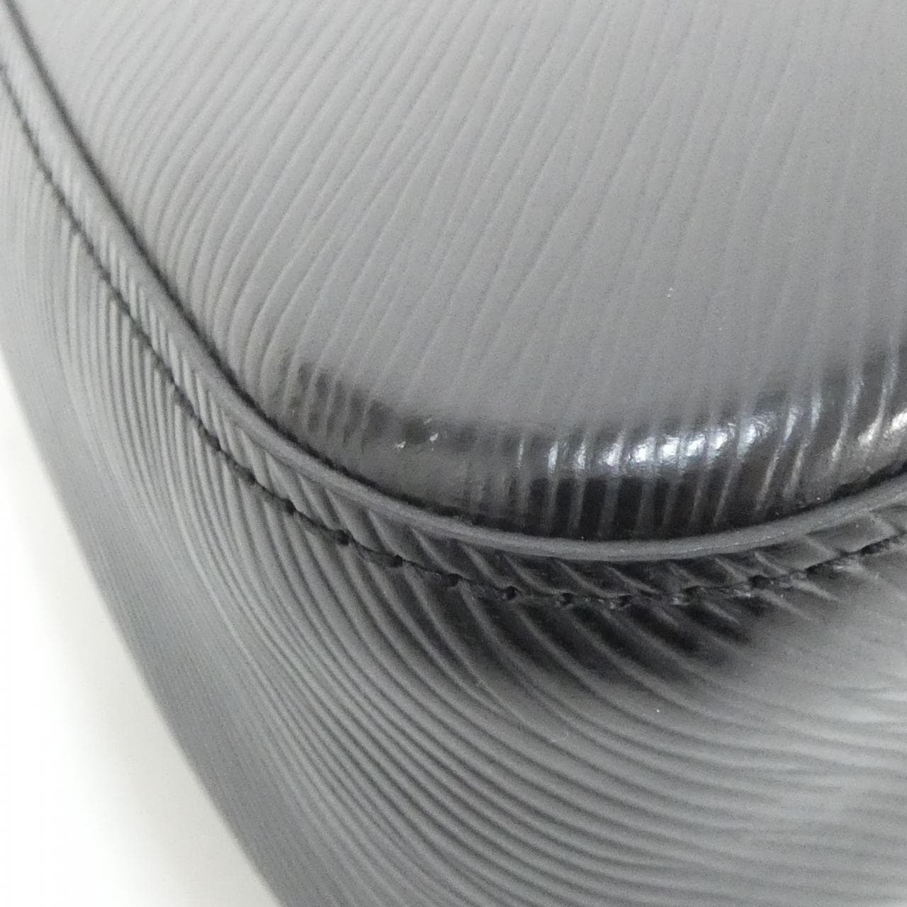 ルイヴィトン エピ マレル M80689 ショルダーバッグ