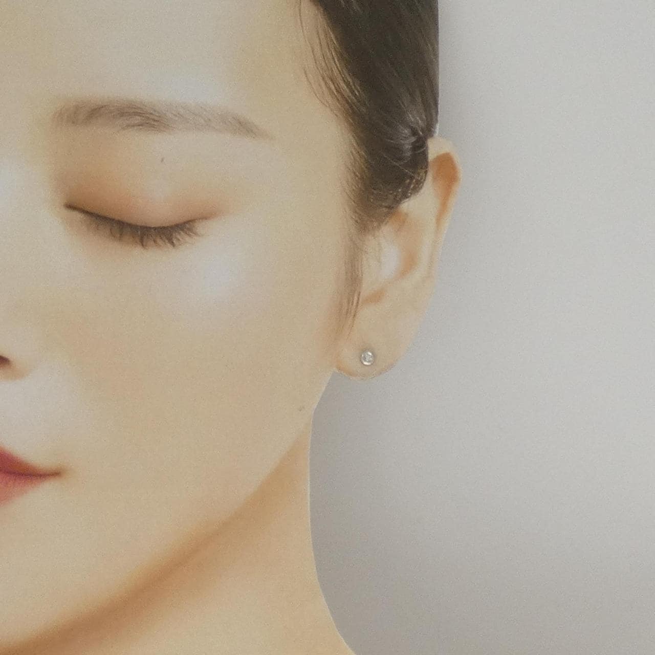 PT900 Solitaire Diamond Earrings 0.04CT