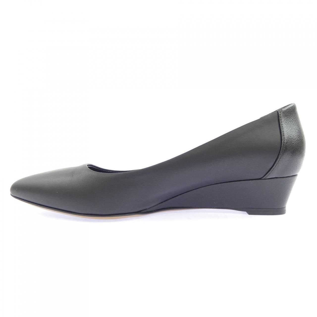 フェンディ FENDI パンプス