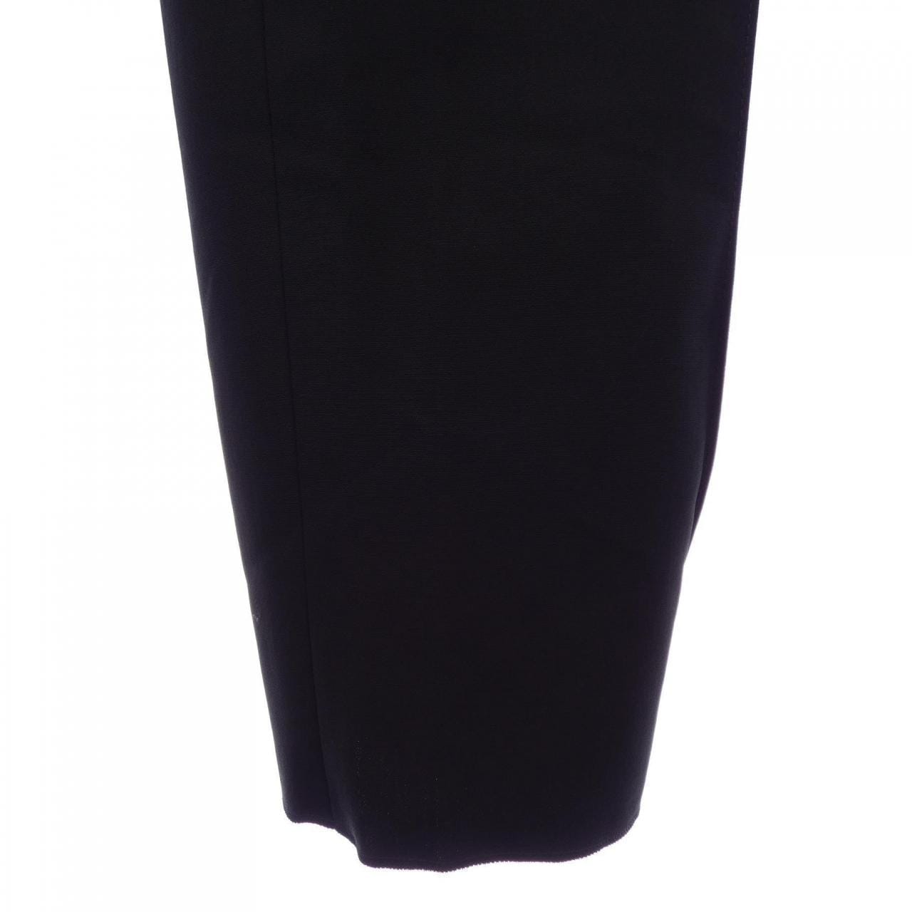 バレンシアガ BALENCIAGA GARDE-ROBE 725515 TNT11 パンツ