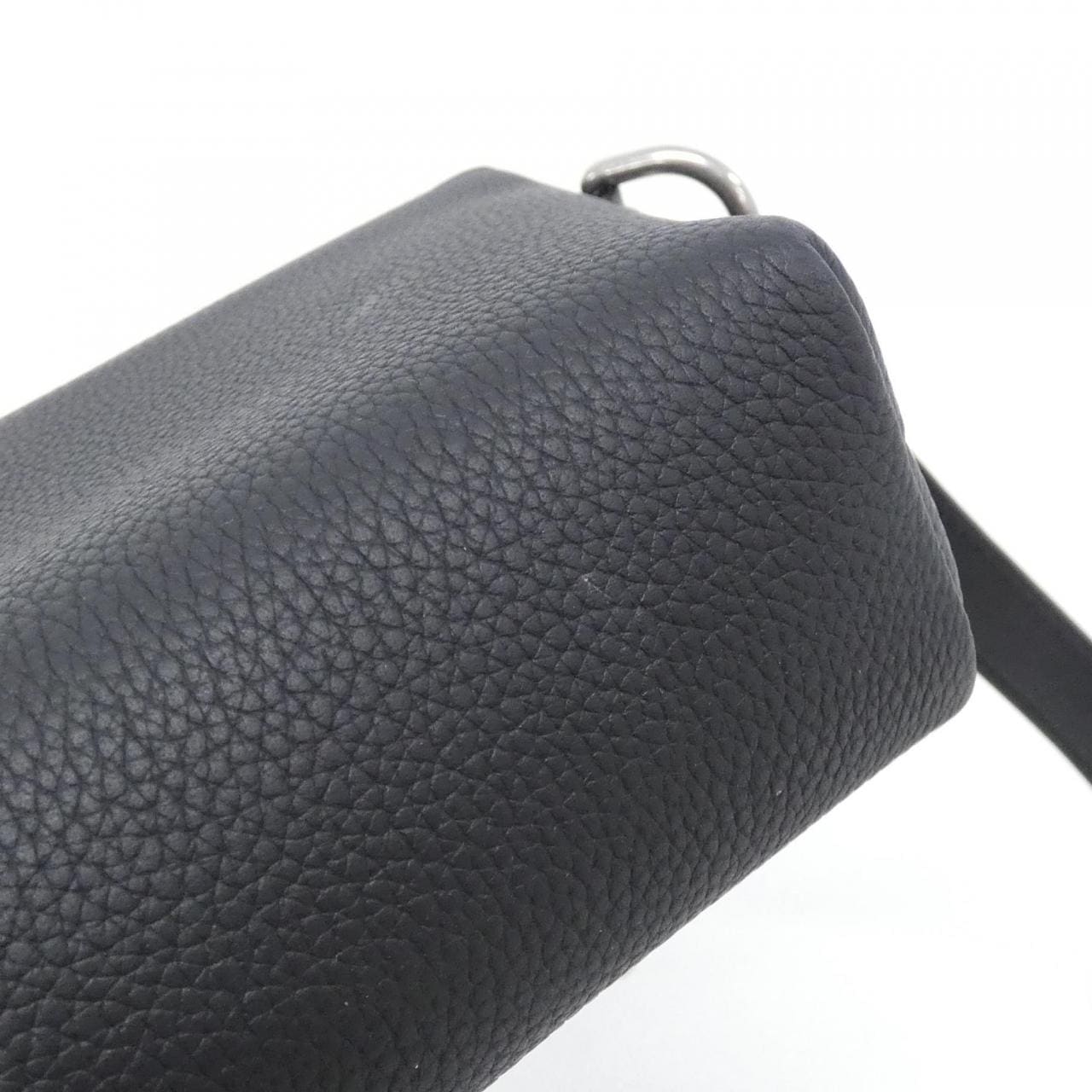 ルイヴィトン パルス ウェアラブル ウォレット M12618 ショルダーバッグ