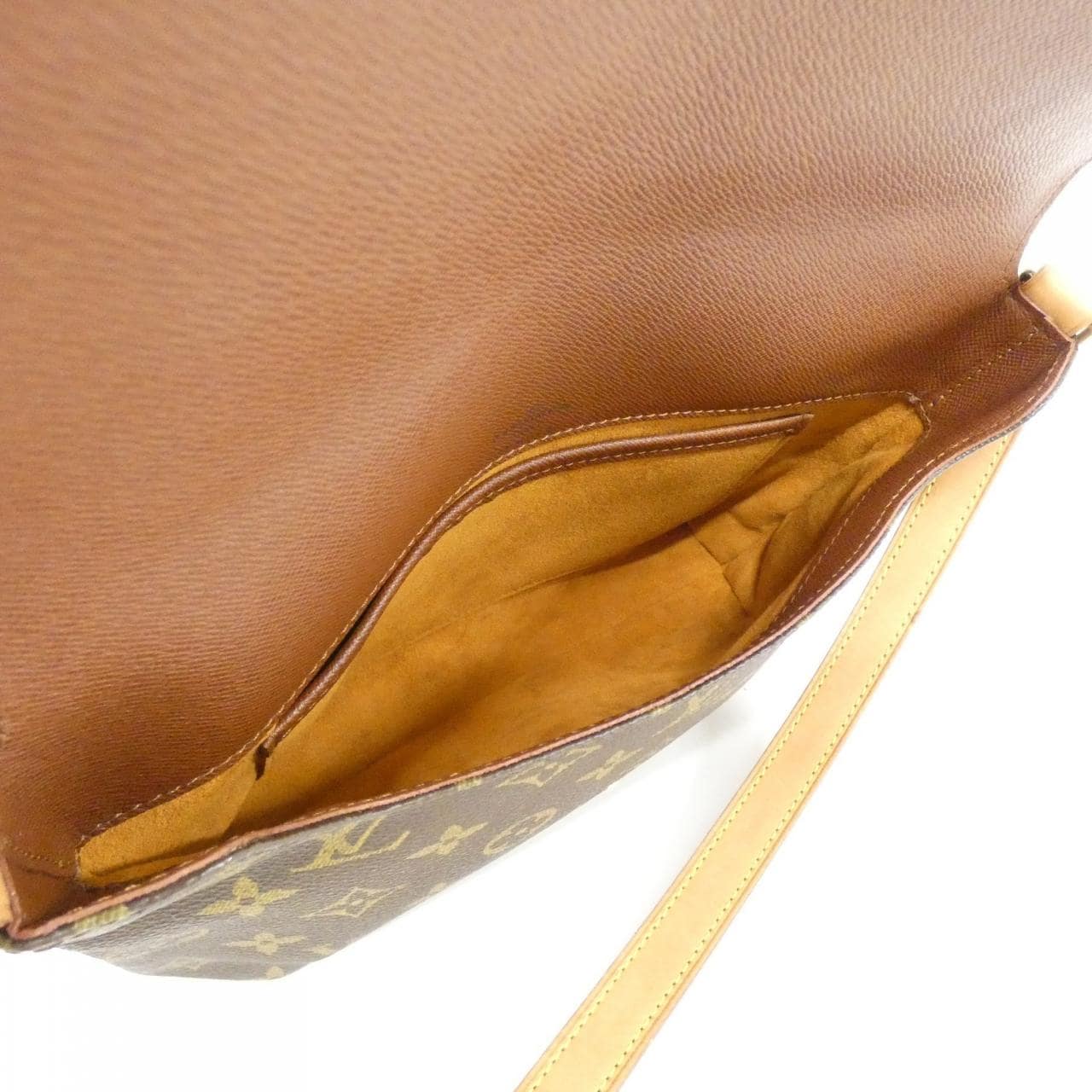 ルイヴィトン モノグラム ミュゼット タンゴ M51257 ショルダーバッグ