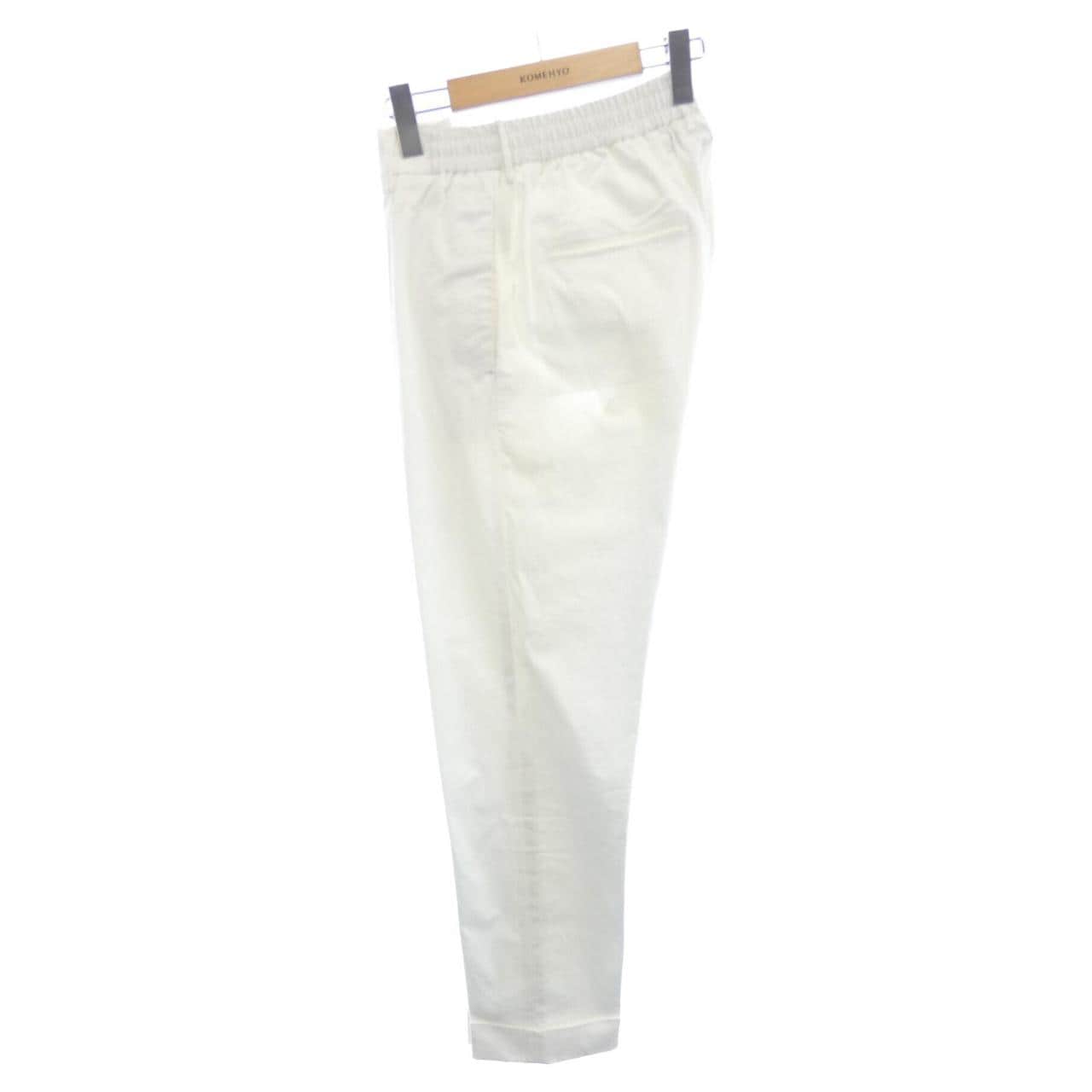 タリアトーレ TAGLIATORE P-NEWMAN パンツ