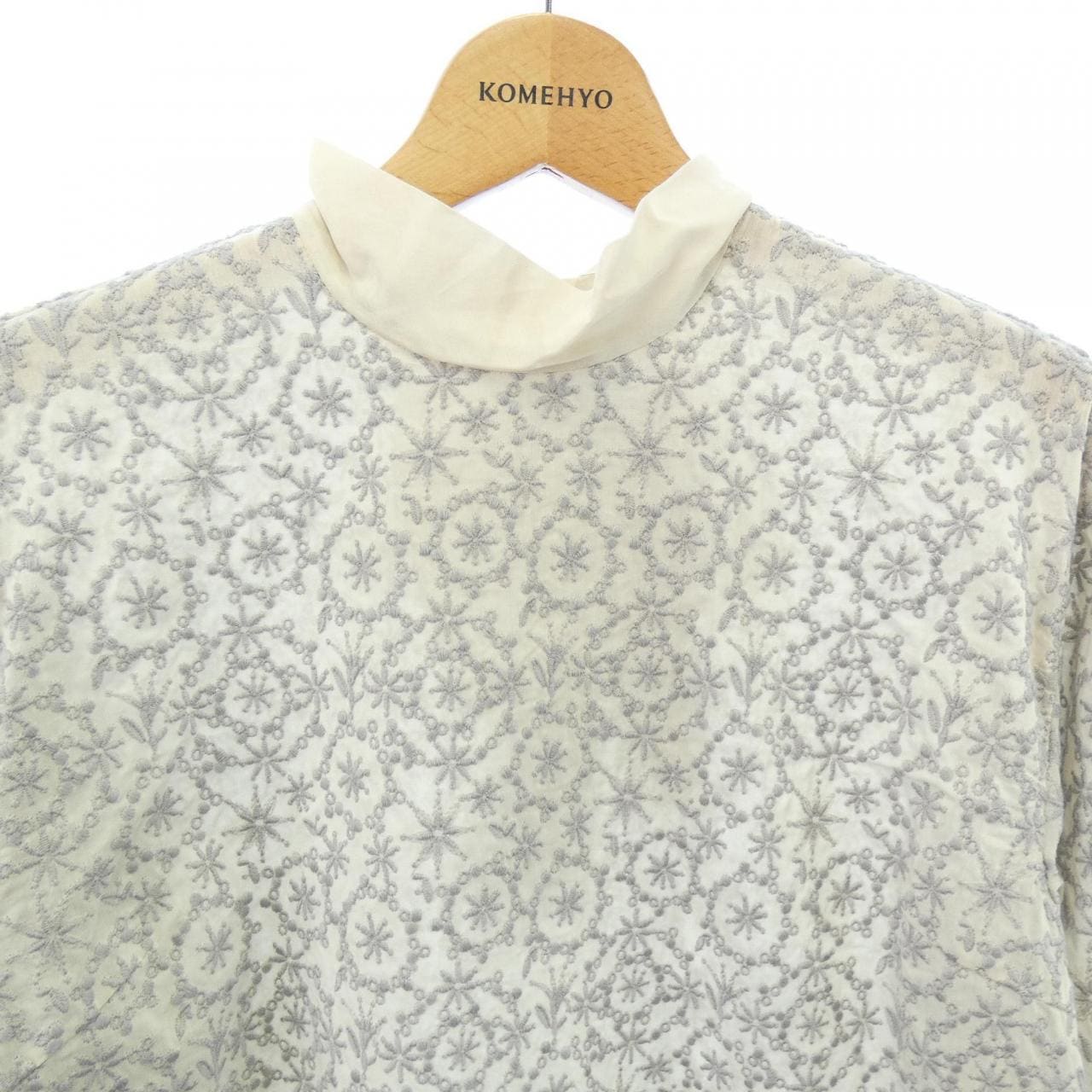 アンティパスト ANTIPAST トップス