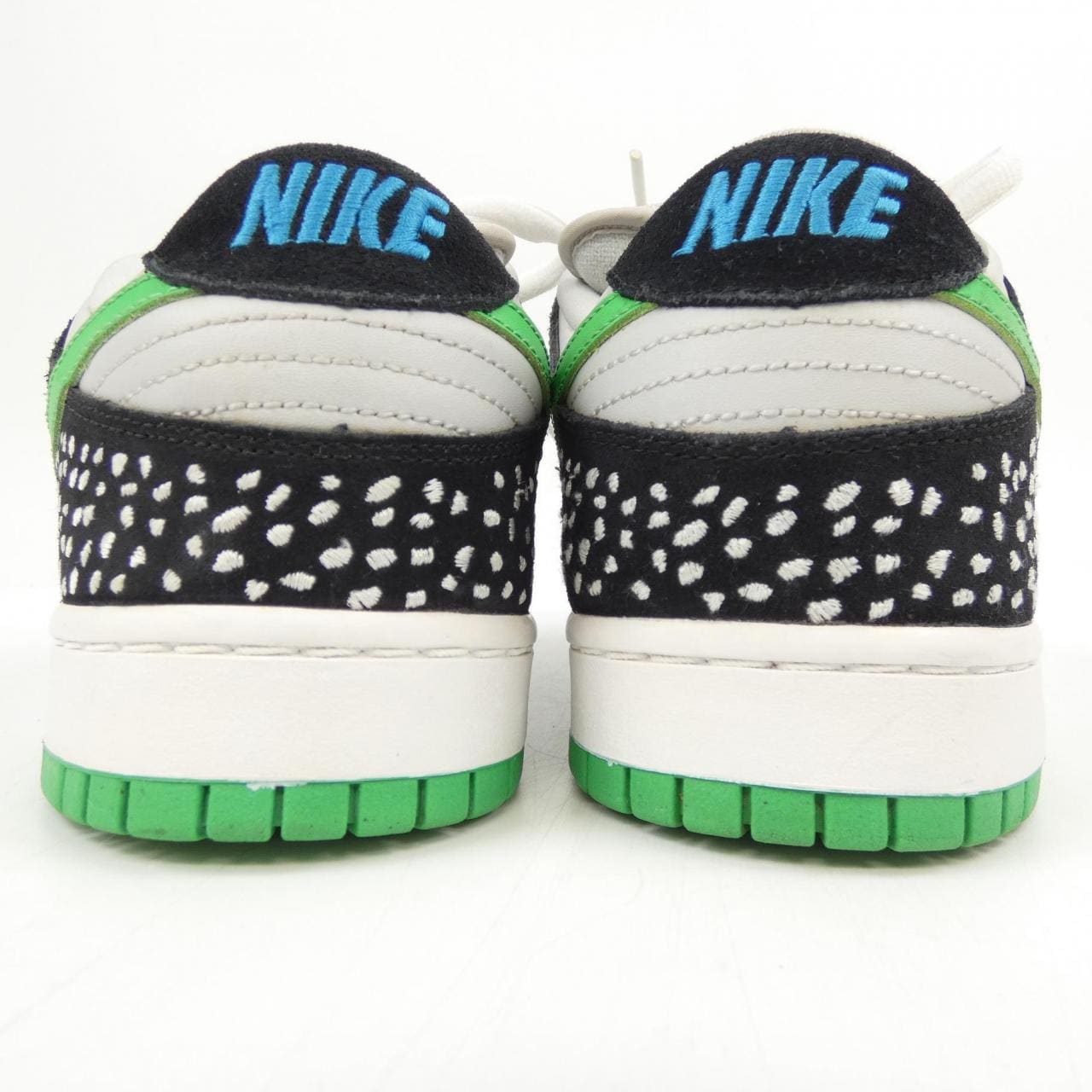ナイキ NIKE 313170-011 スニーカー