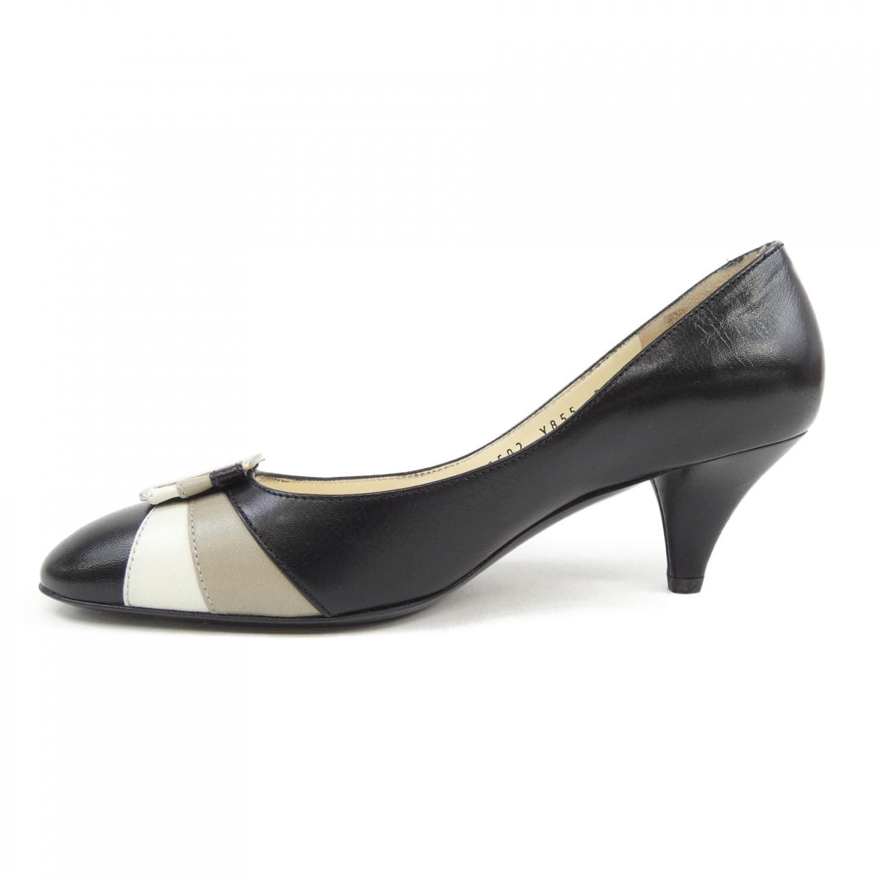 サルヴァトーレフェラガモ SALVATORE FERRAGAMO DG006502 Y855 パンプス