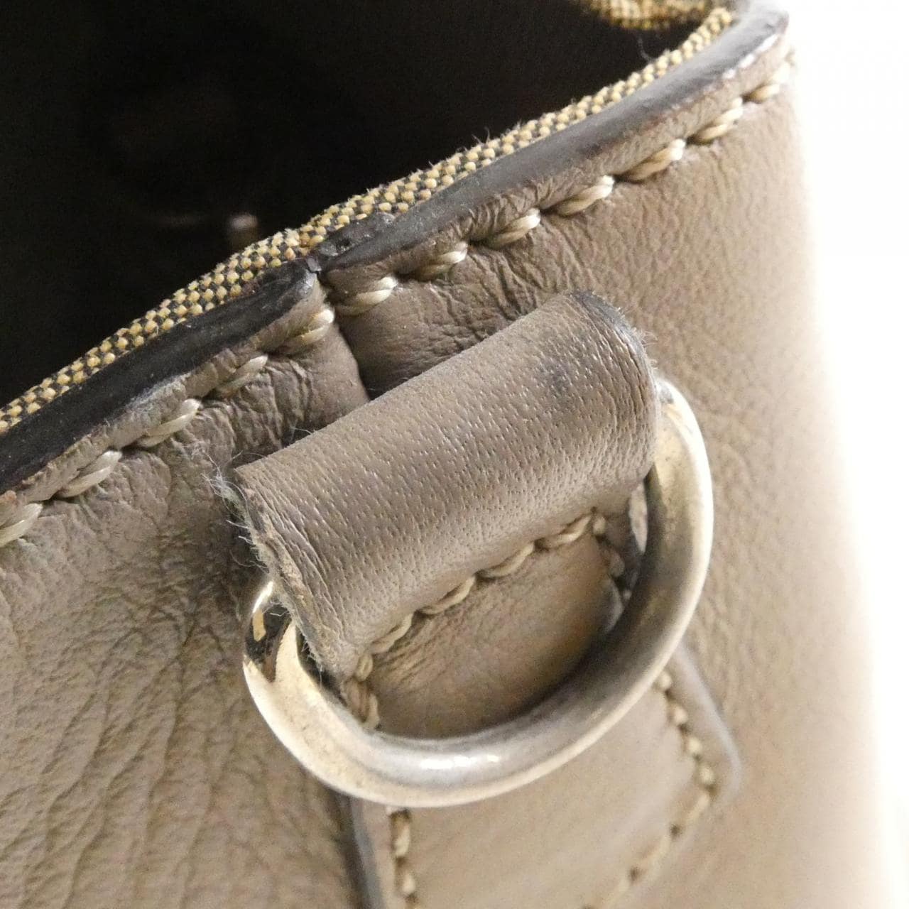 フェンディ バイ ザ ウェイ 8BL124 1D5 バッグ