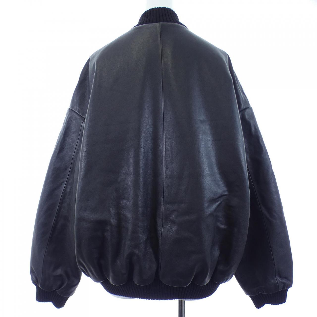 ミュウミュウ MIU MIU MIU MIU ロゴ MPV905 SOOO 1420 レザージャケット