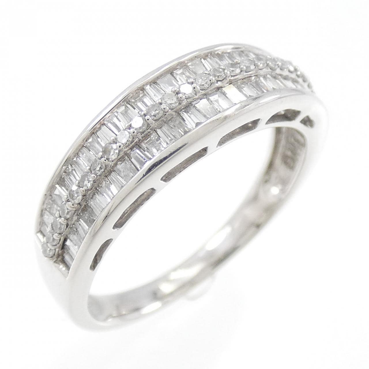 K18WG ダイヤモンド リング 0.35CT