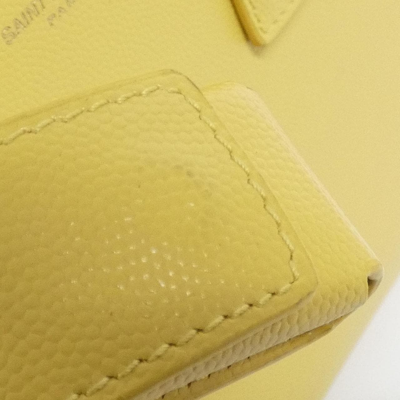 サンローラン サック ド ジュール ナノ 392035 B681N バッグ