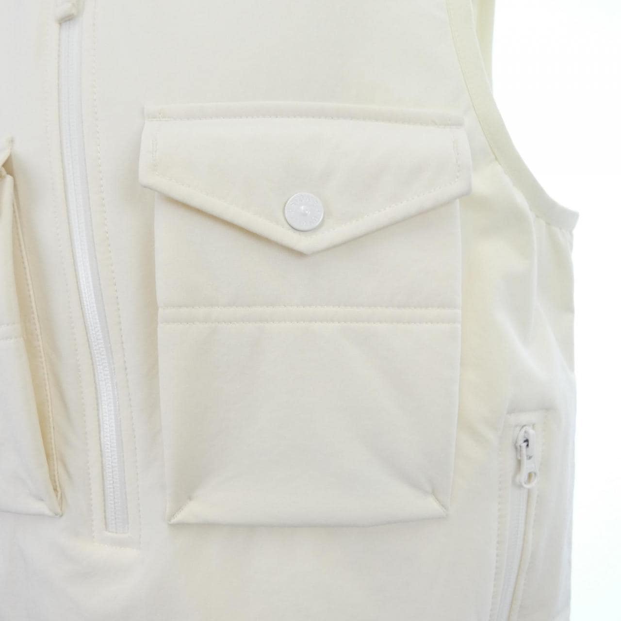 ストーンアイランド STONE ISLAND 7215G03F1 ベスト