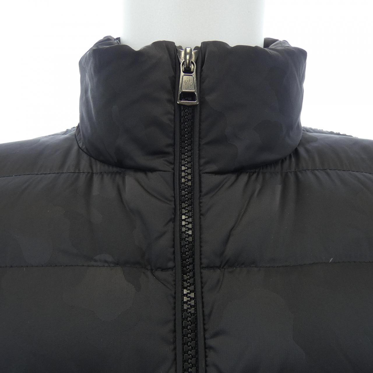 モンクレール MONCLER 20919403080 ダウンジャケット