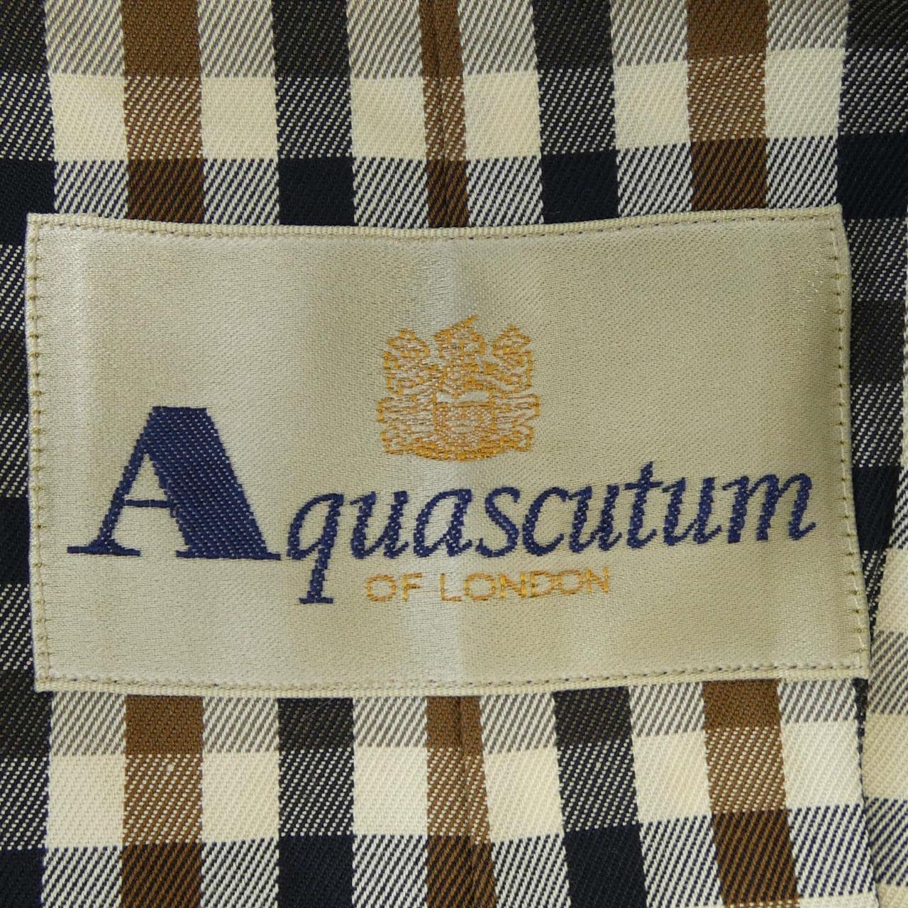 アクアスキュータム Aquascutum トレンチコート