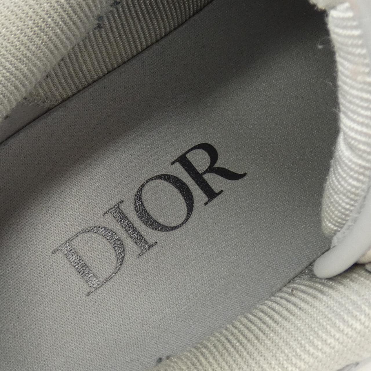 ディオール DIOR B57 3SH141ZXU スニーカー