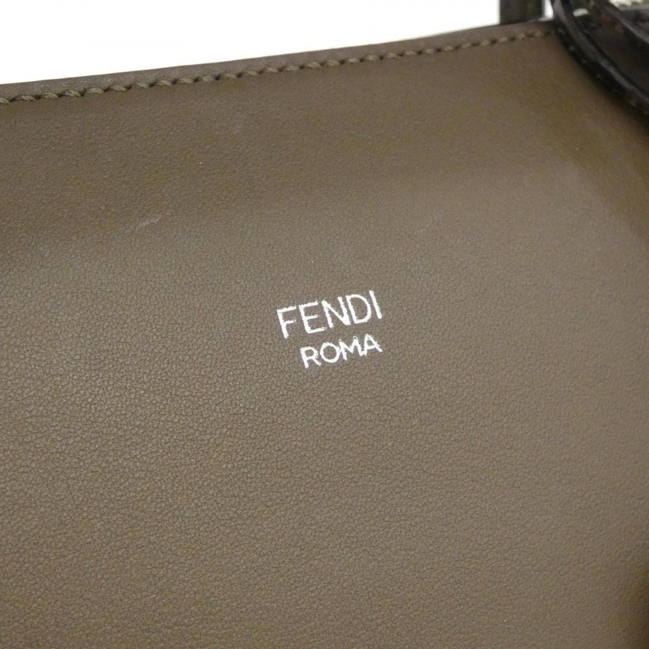 フェンディ バイ ザ ウェイ ミディアム 8BL146 A6CO バッグ