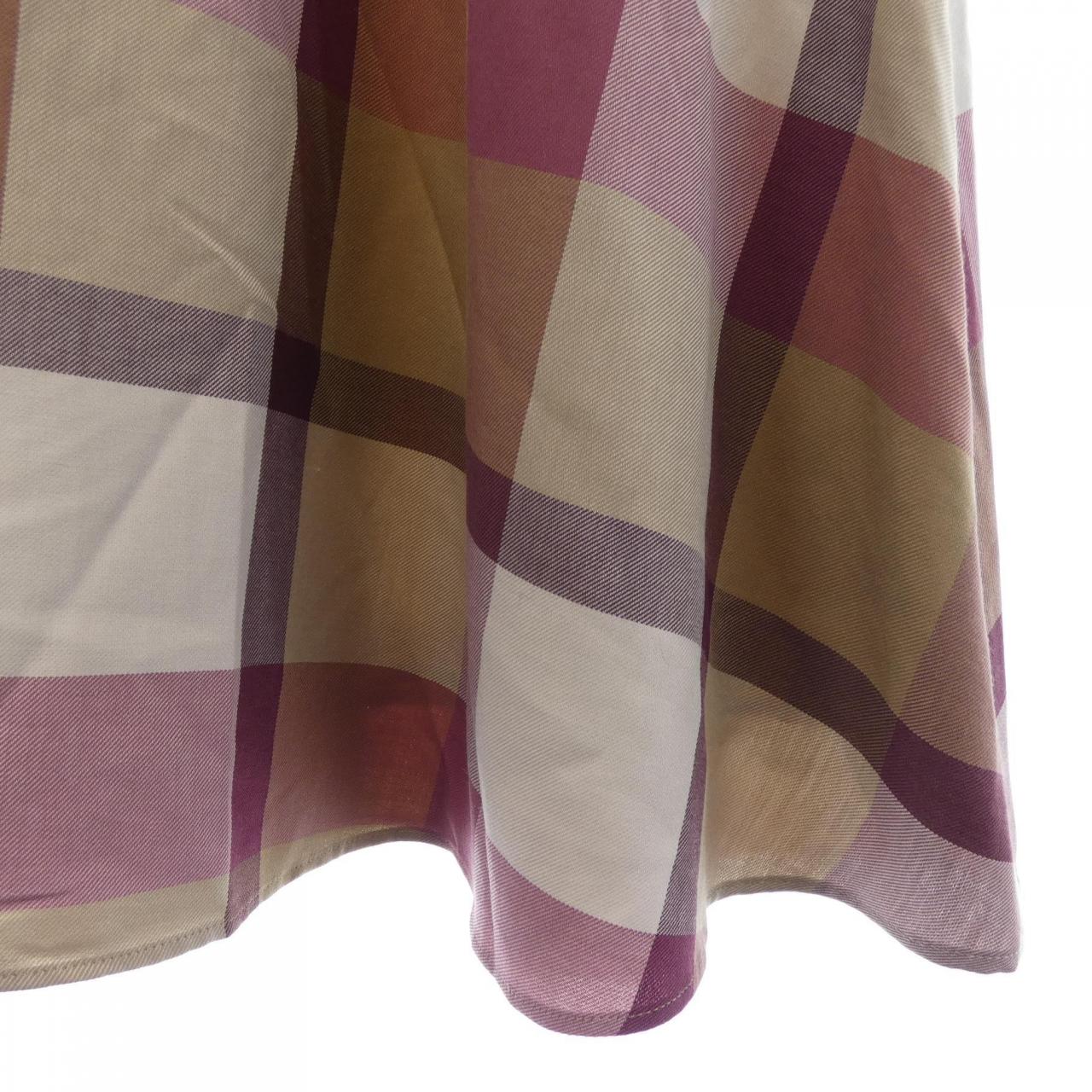 ブルーレーベルクレストブリッジ BLUE LABEL CRESTBRIDGE スカート