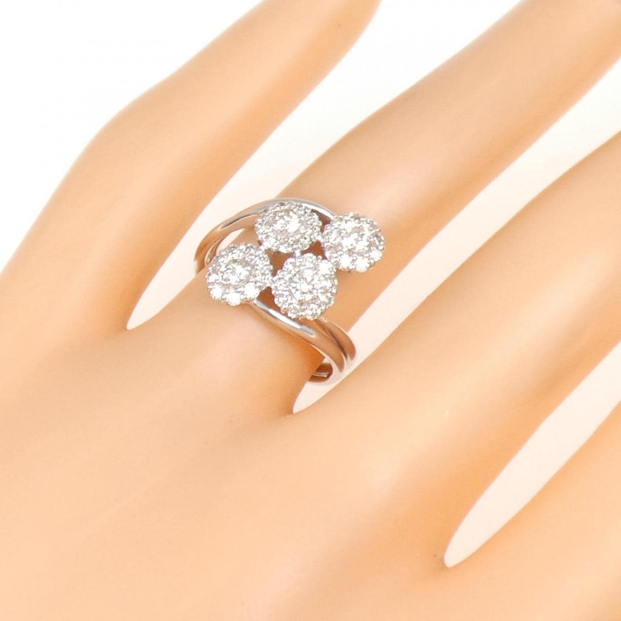 K18WG ダイヤモンド リング 0.85CT