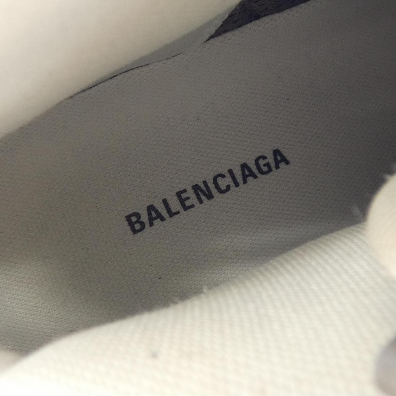 バレンシアガ BALENCIAGA 695764 スニーカー
