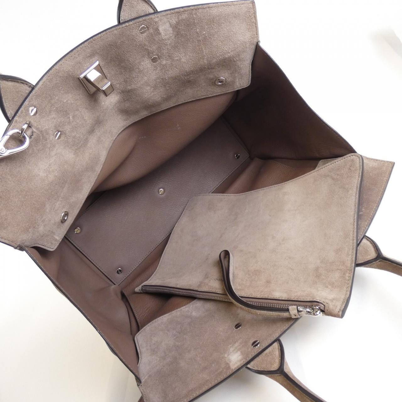 サルヴァトーレフェラガモ 21 4494 バッグ