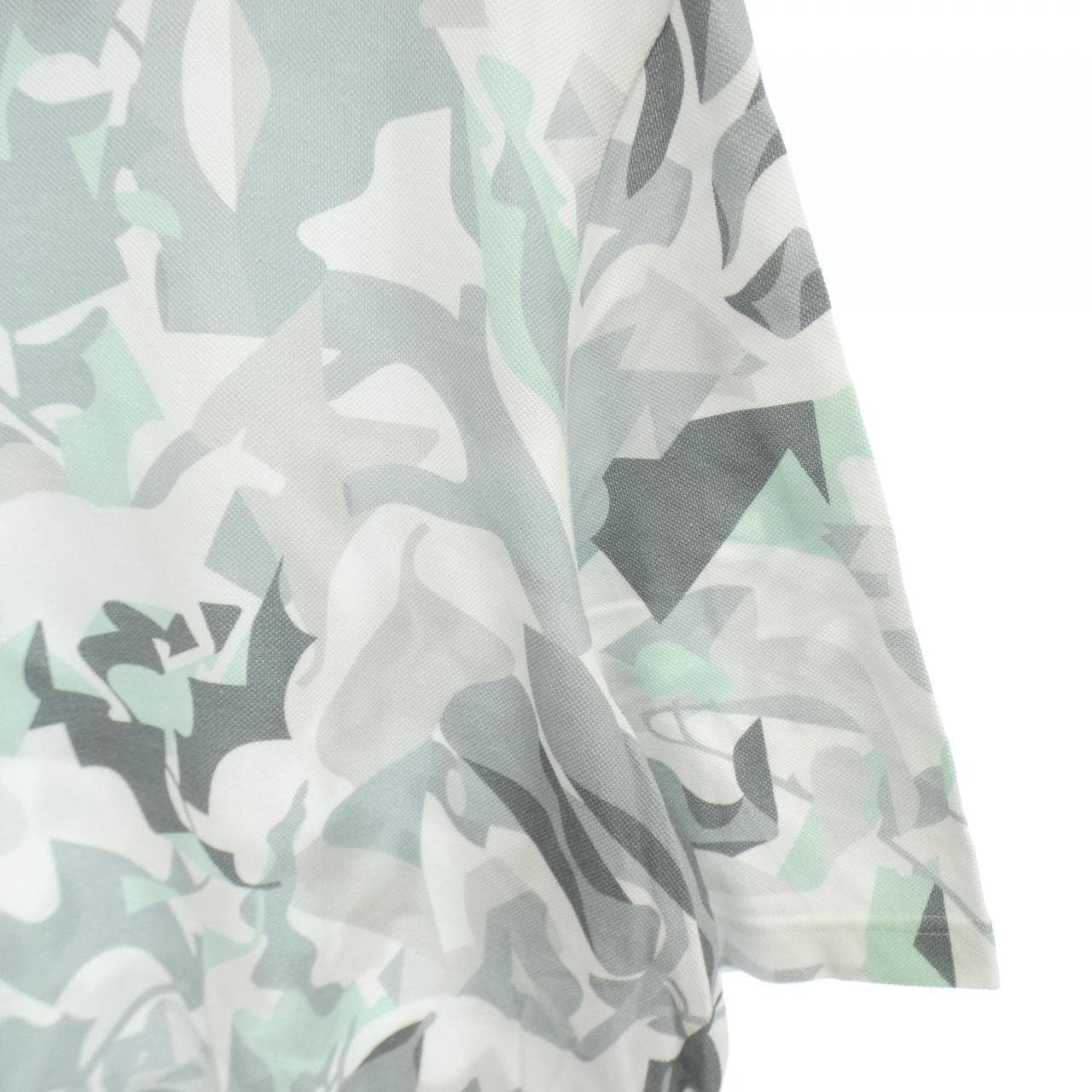 エルメス HERMES Tシャツ