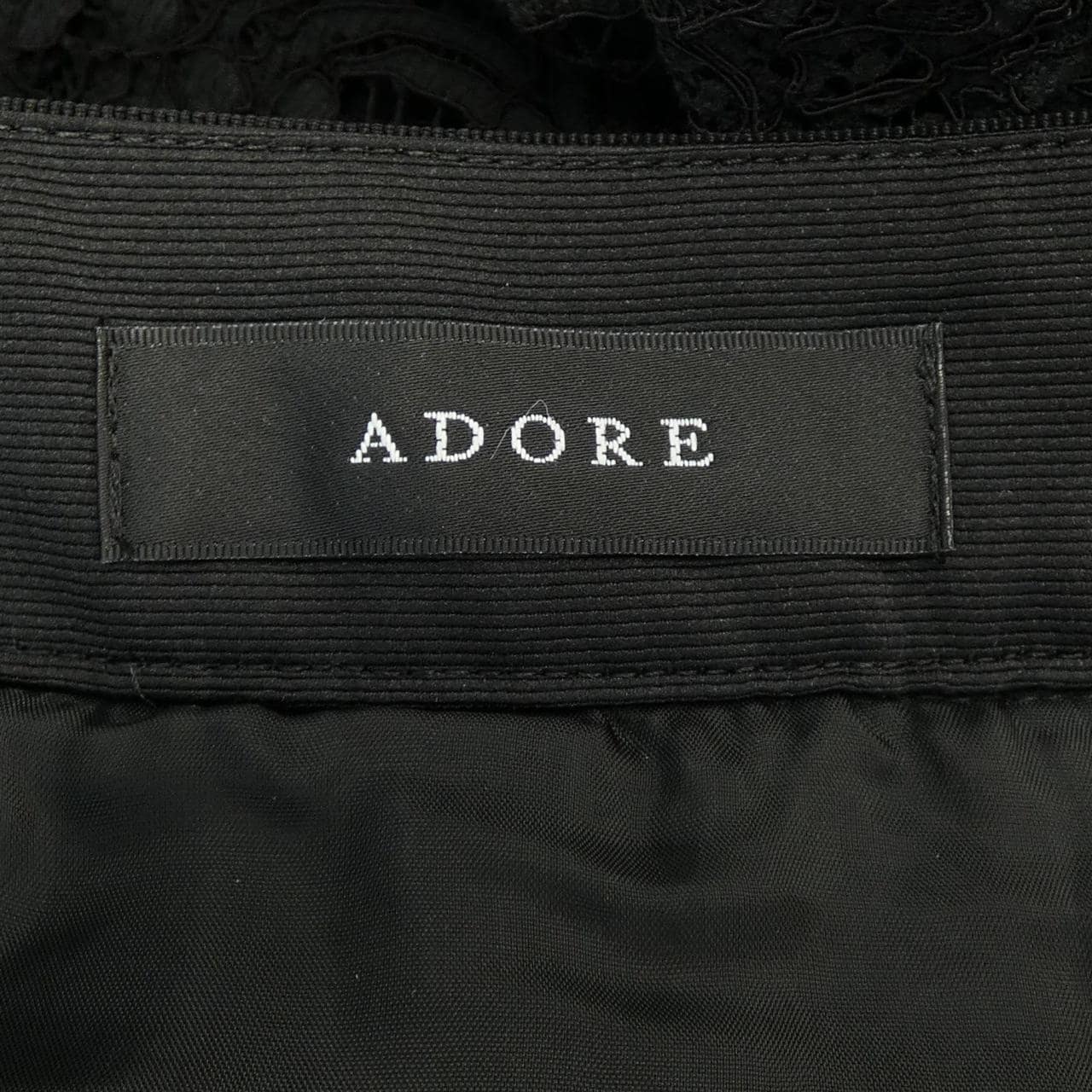 アドーア ADORE スカート