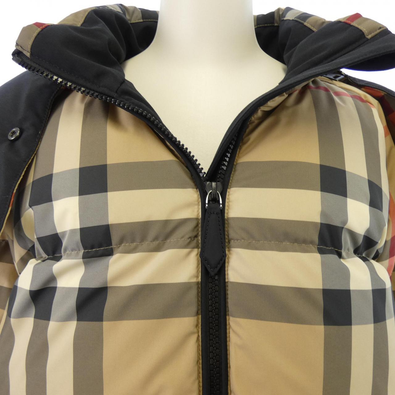 バーバリー BURBERRY 8045956 ダウンジャケット