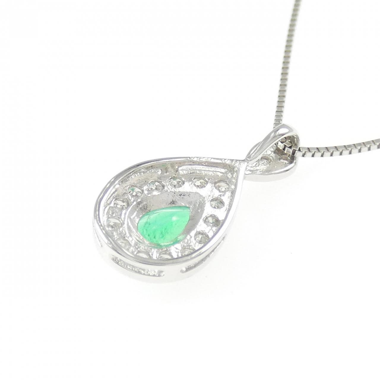 PT900/PT850 エメラルド ネックレス 0.40CT