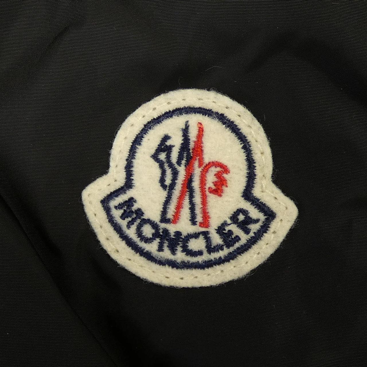 モンクレール MONCLER ROUVE ダウンジャケット