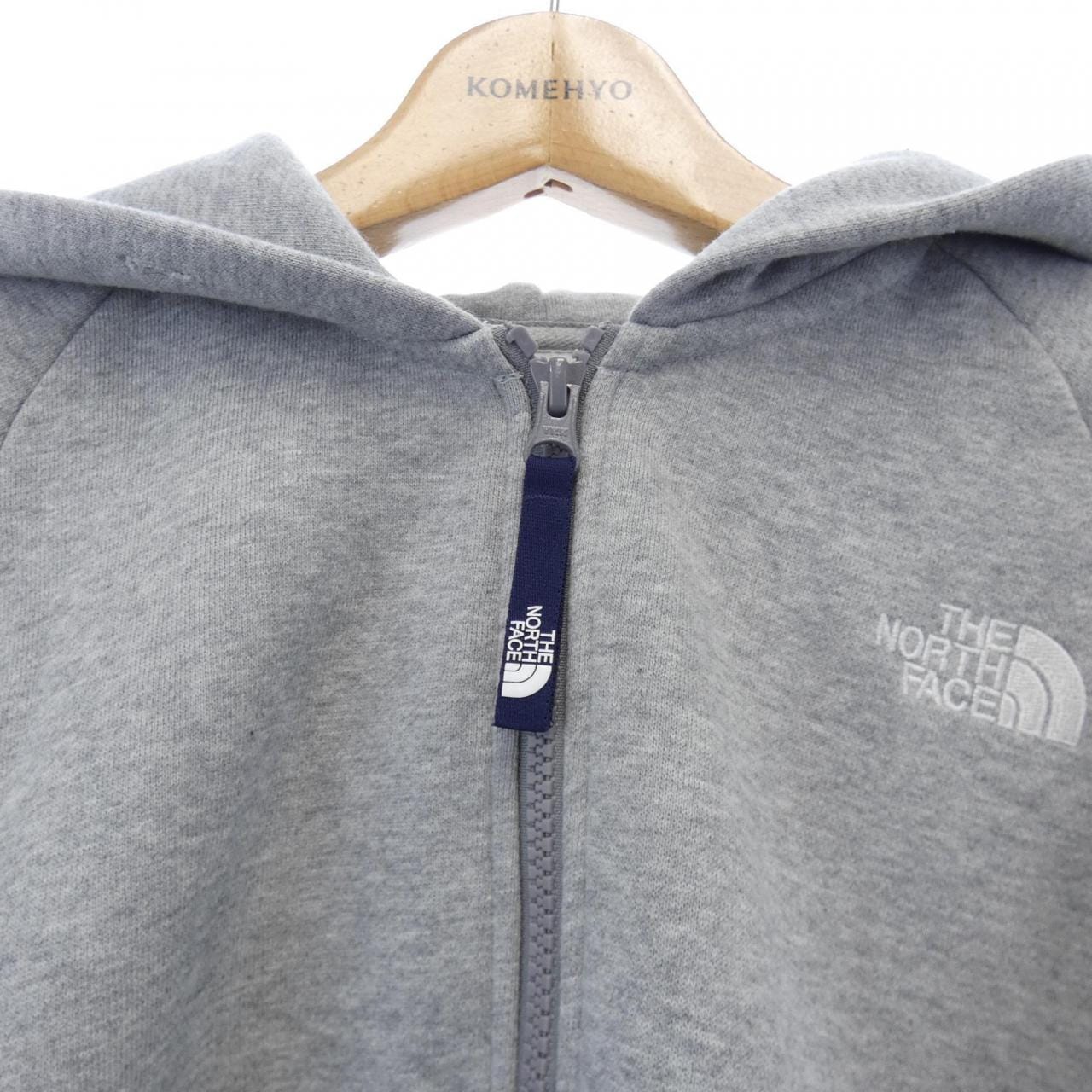 ザノースフェイス THE NORTH FACE パーカー