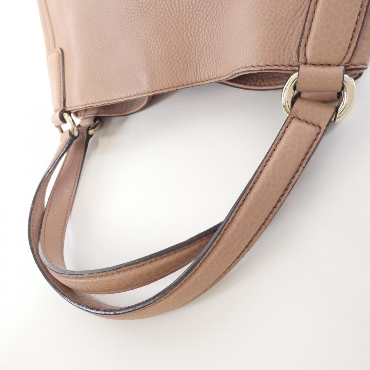 グッチ 282309 A7M0G バッグ