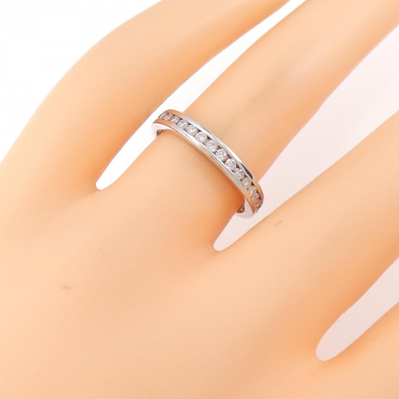 PT900 ハーフエタニティ ダイヤモンド リング 0.33CT