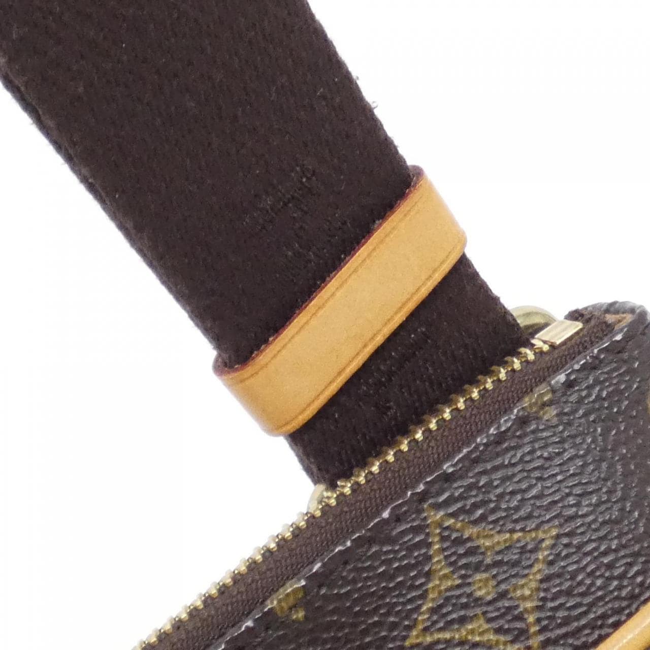 LOUIS VUITTON Monogram Pochette Valmy M40524 单肩包