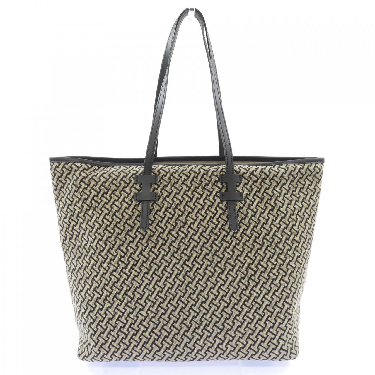 イアクッチ IACUCCI BAG