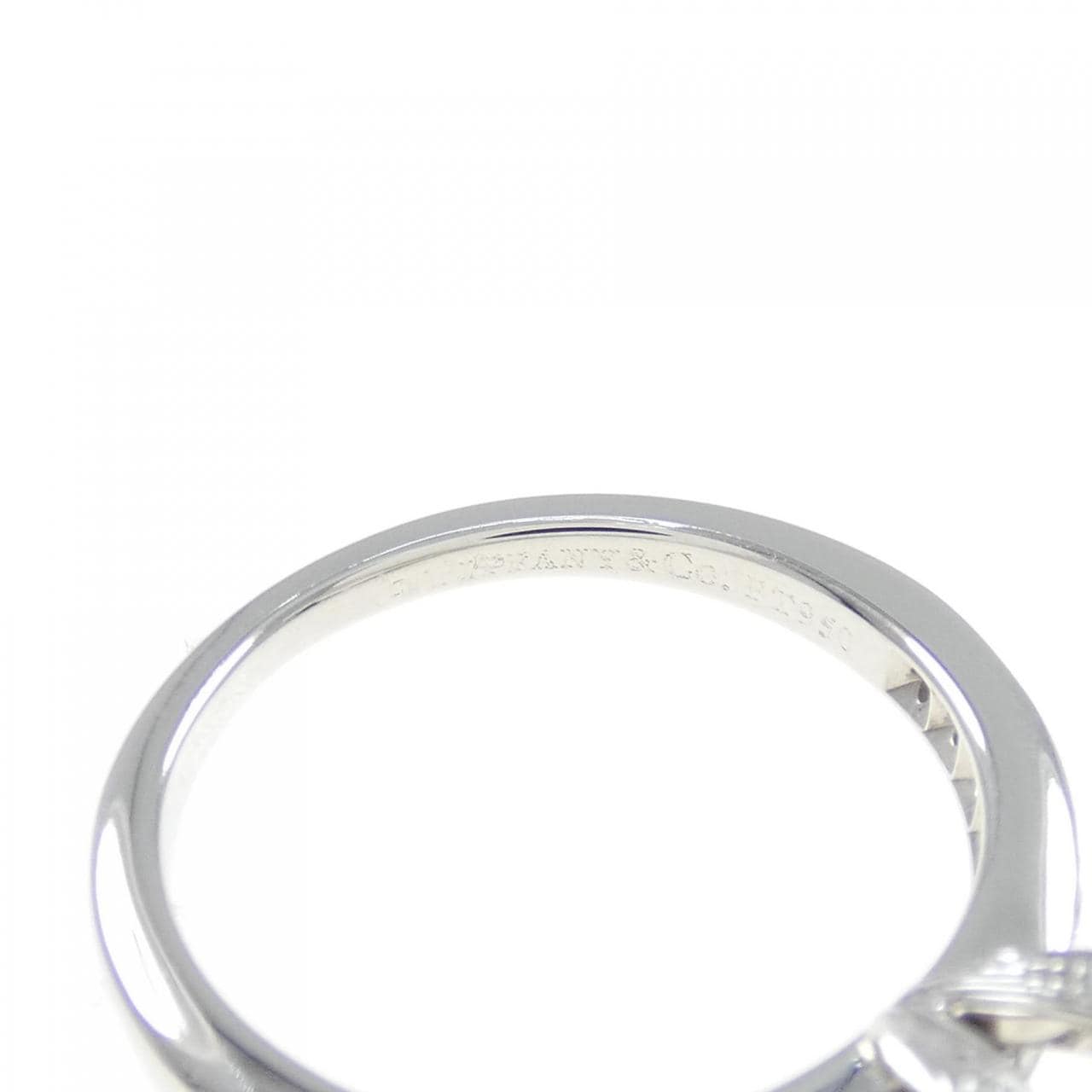 TIFFANY Ribbon Ring 0.41CT G VS1 EXT