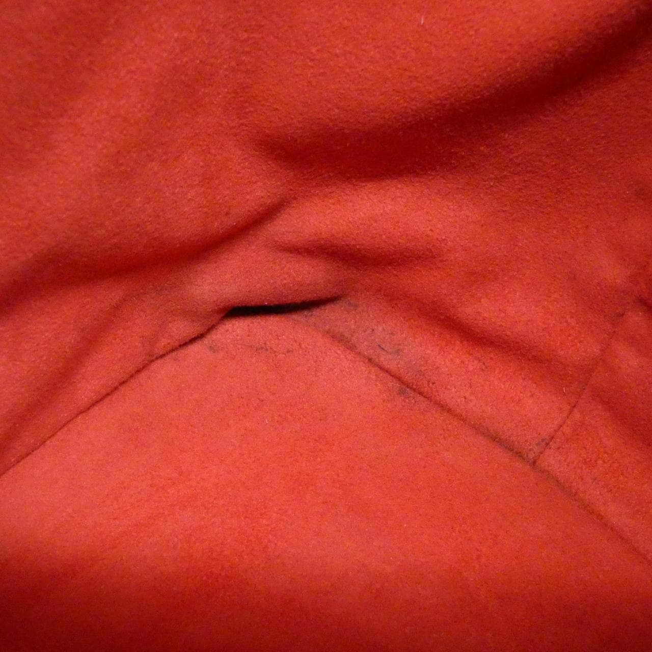 ルイヴィトン エピ プチ ノエ M4410E ショルダーバッグ