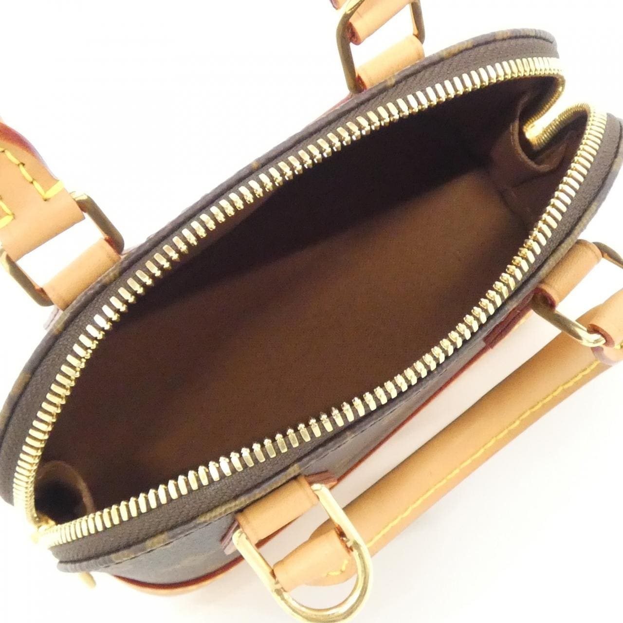 ルイヴィトン モノグラム ナノ アルマ M82717 バッグ