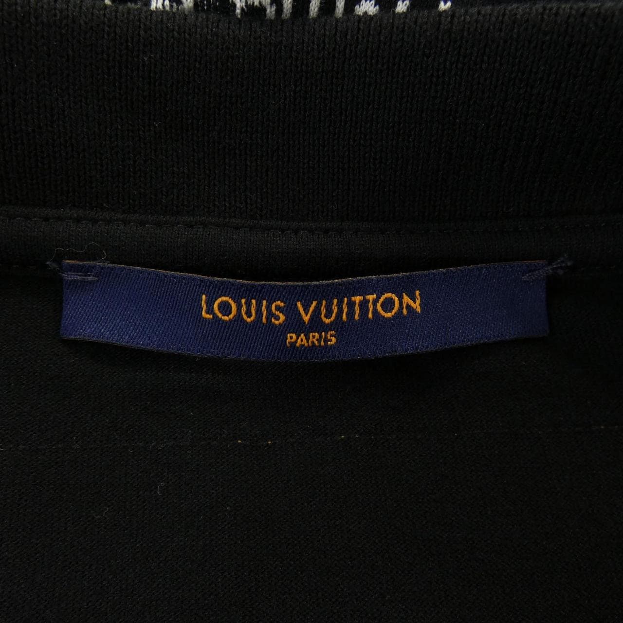 ルイヴィトン LOUIS VUITTON レジェンダリートランクTシャツ HNY01WNS3 Tシャツ