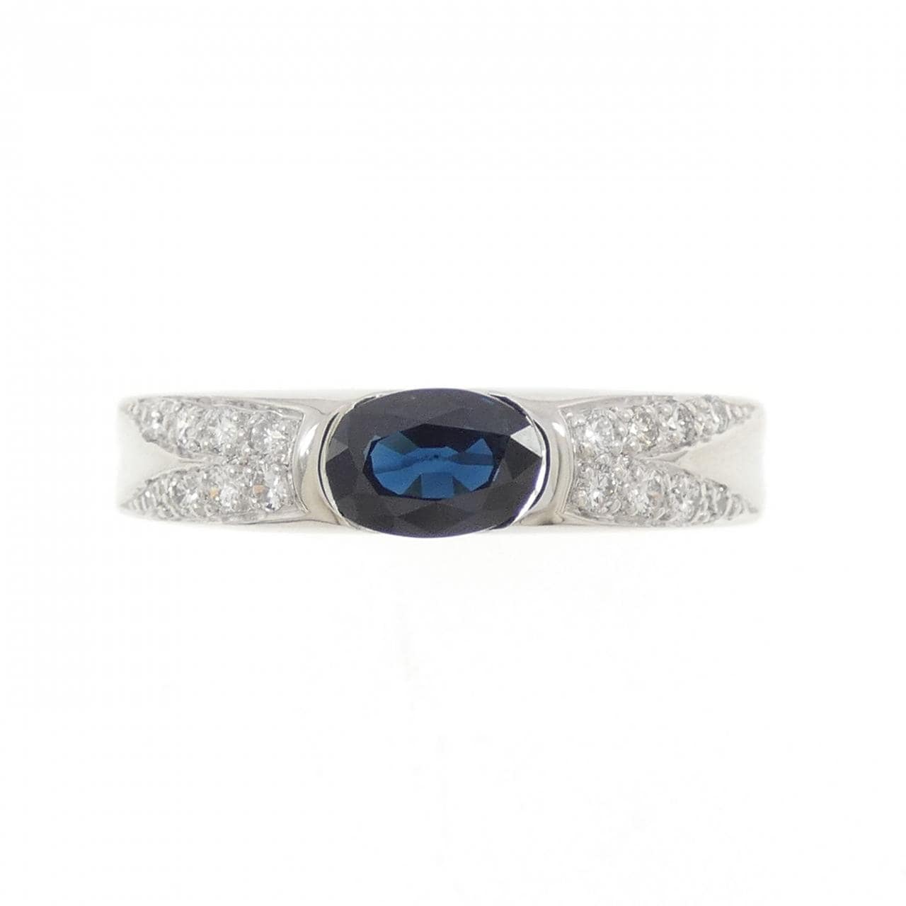 PT900 サファイヤ リング 0.81CT