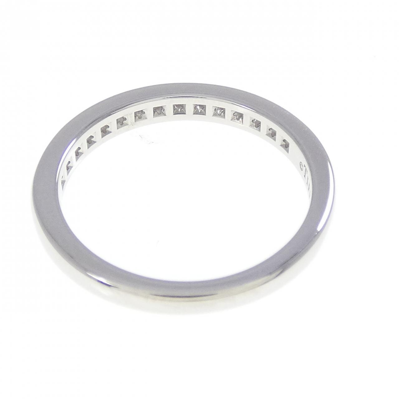 ティファニー ハーフサークル チャネルセッティング リング