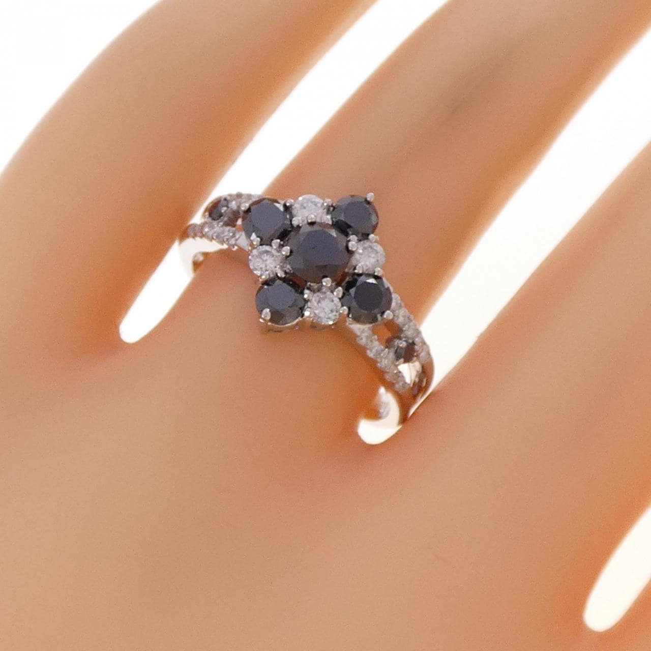 K18WG ダイヤモンド リング 1.10CT